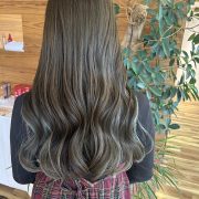 イヤリングカラー